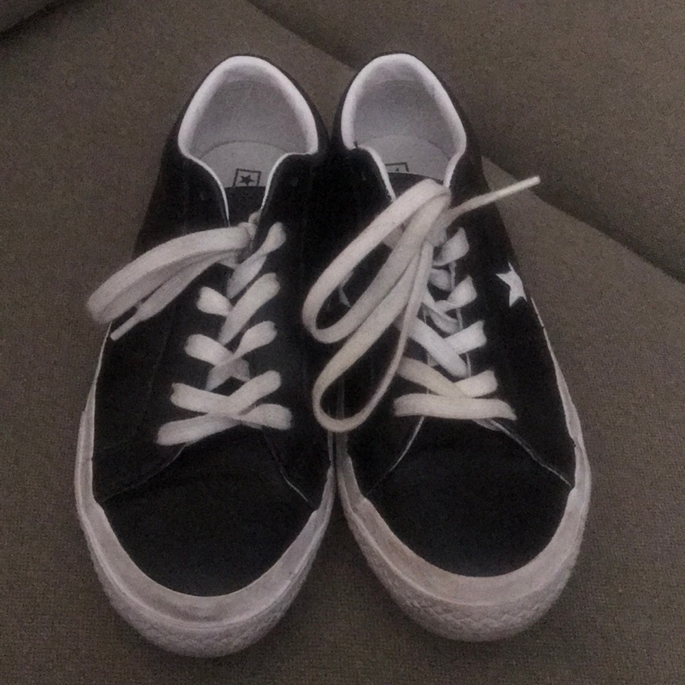 Black leather Converse